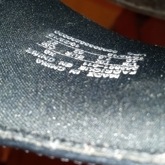 Nike Sandals - Picture 6 of 7